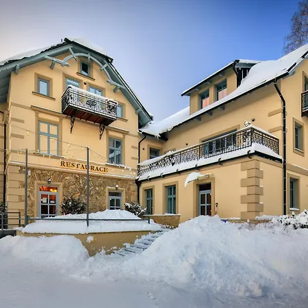 Vyhlidka Hotel