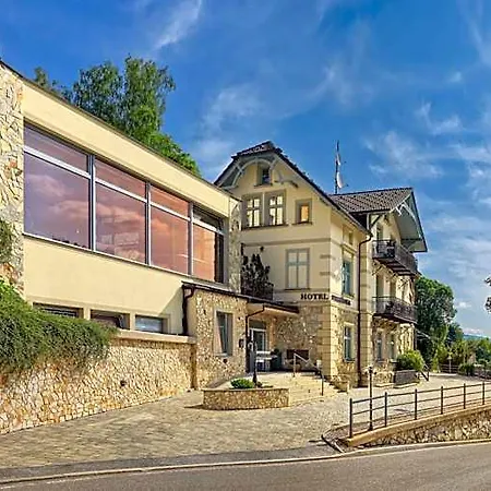 Hotel Vyhlidka 4*