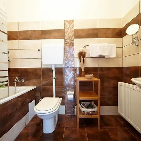 Vyhlidka Hotel 4*