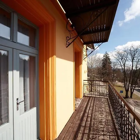 Hotel Vyhlidka 4*