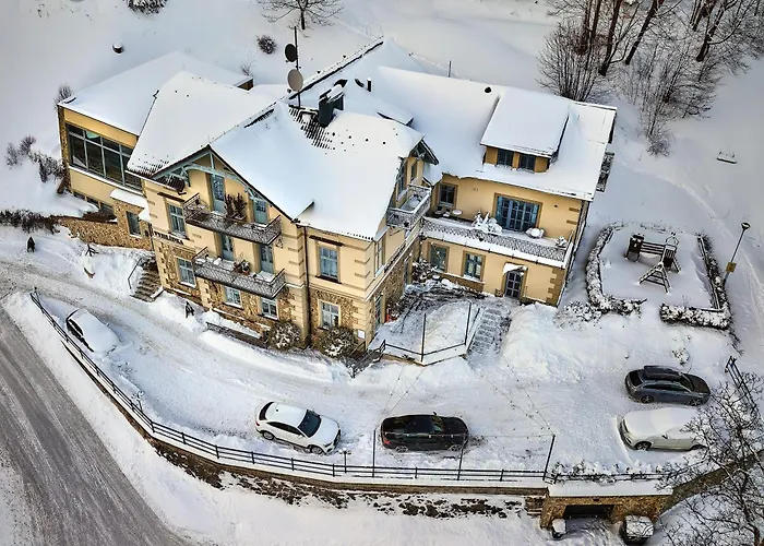 Ξενοδοχείο Vyhlidka 4*